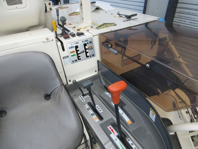 コンバイン HV218G-ZKVWC 写真５