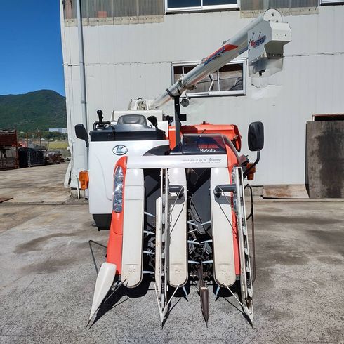 コンバイン ER335 写真２