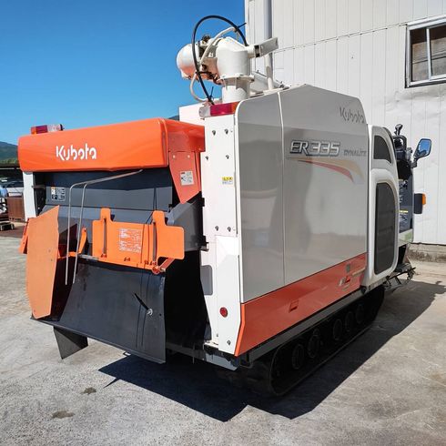 コンバイン ER335 写真３