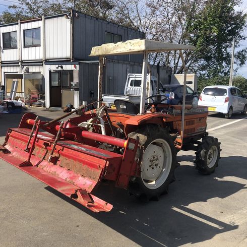 トラクター EZ2304 写真４