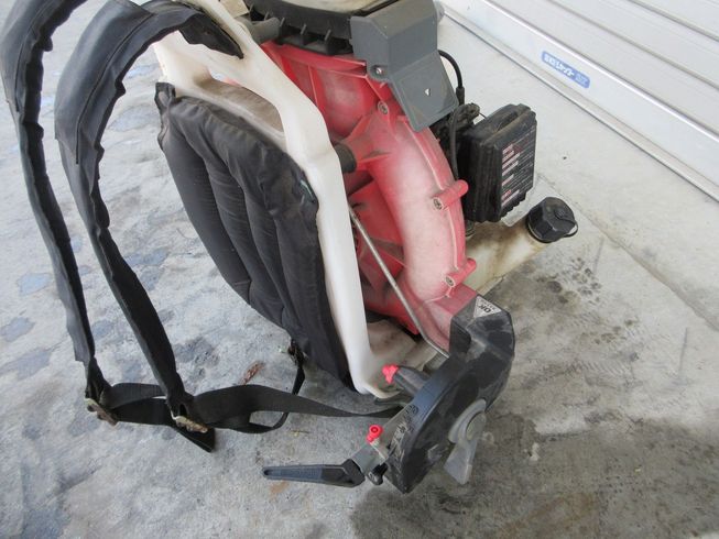 散布機 ISG-7030BSS 写真５