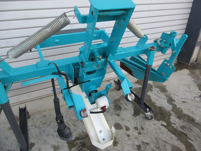 水田溝切機(二連溝切り) SM-2EPD 写真４