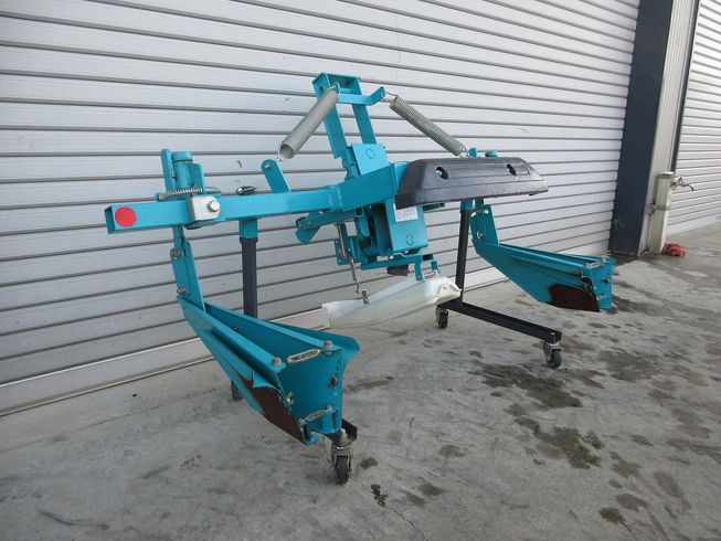 水田溝切機(二連溝切り) SM-2EPD 写真５