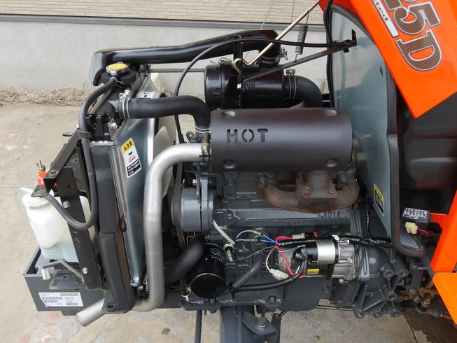 トラクター B225Dリミデット 写真９