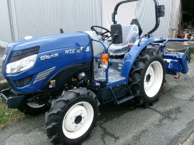 イセキ トラクター 写真