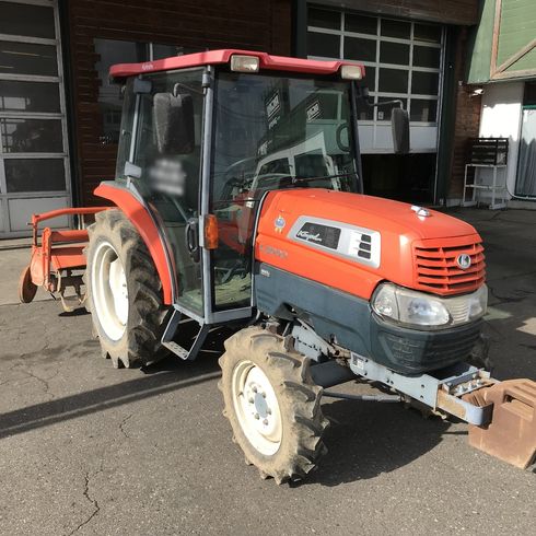 クボタ トラクター 写真