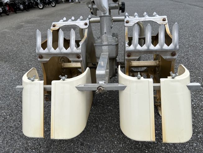 水田除草機 KC25 写真５