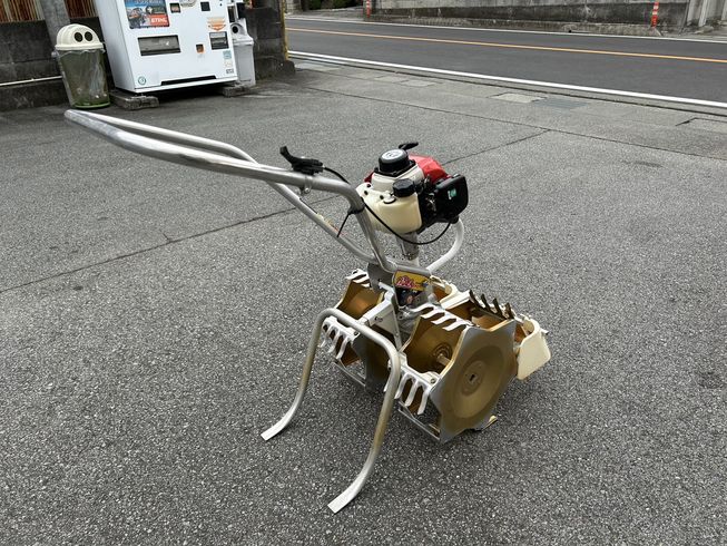 水田除草機 KC25 写真３