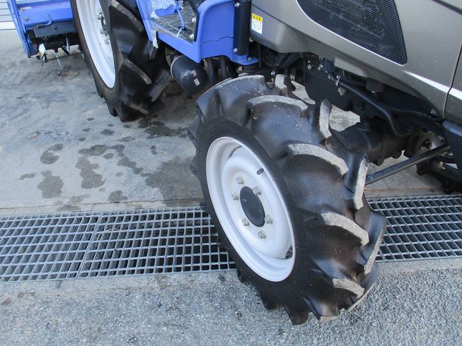 トラクター TH235-Q 写真８