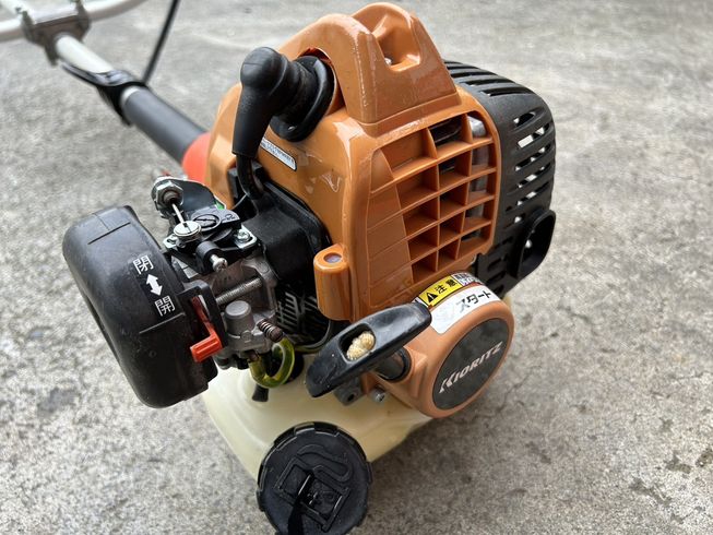 草刈機 SRE2326G 写真６