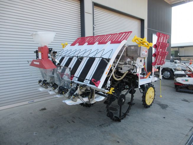 田植機 YR5J 写真４