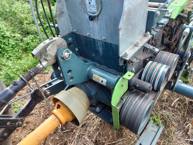 フォレージハーベスタ MFH4000RCR 写真５