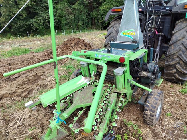 フォレージハーベスタ MFH4000RCR 写真２