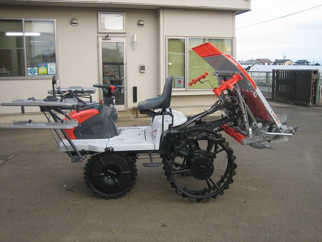 田植機 AW4 写真２