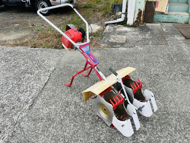 水田中耕除草機 MA3 写真２