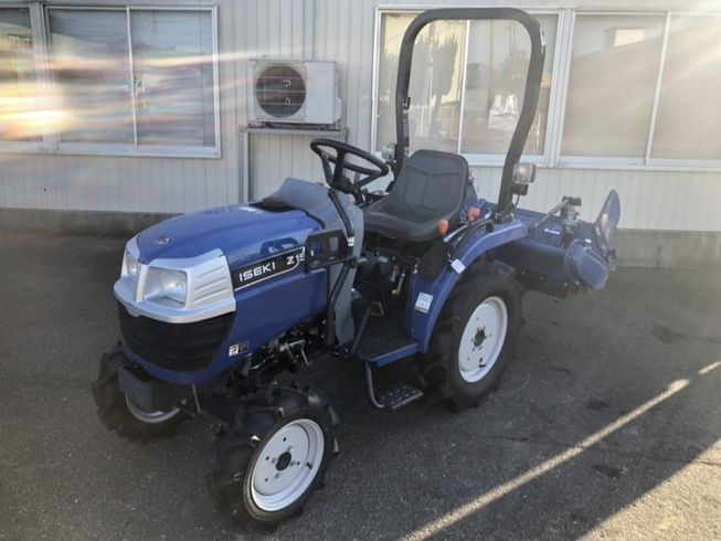 イセキ トラクター 写真