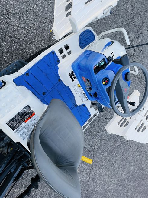 田植機 LE4 写真８