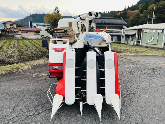 コンバイン AJ323 写真３