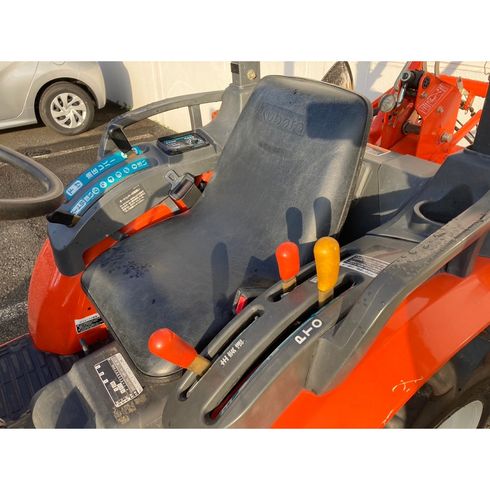 トラクター KB18(F) 写真７