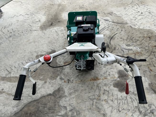 草刈機 HR402 写真５