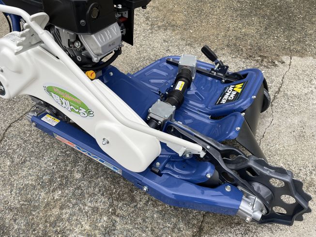 草刈機 WM746f 写真２