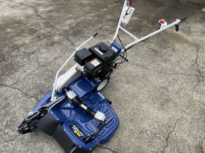 オーレック 草刈機 写真