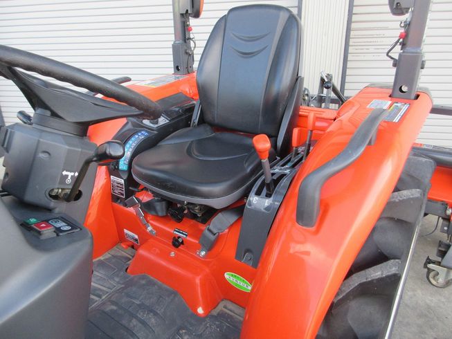 トラクター KL27R-RMAPP 写真８