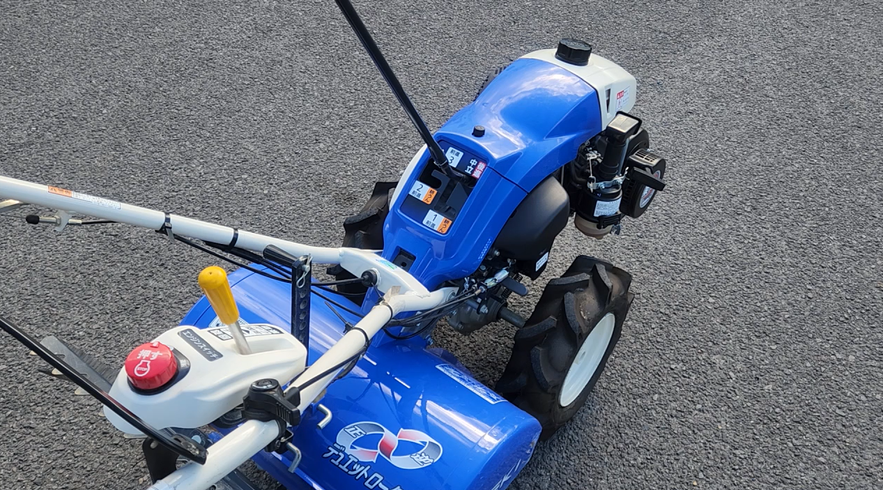 イセキ 耕運機 写真
