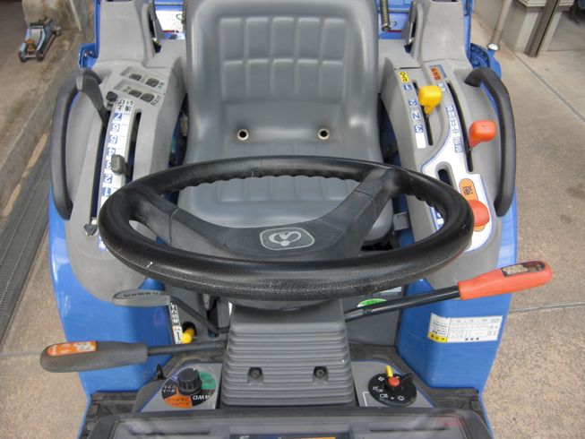 トラクター TM185-KXZA3V 写真３