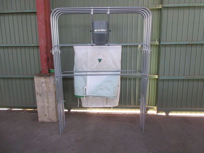 もみ殻コンテナ もみ殻コンテナ 写真２