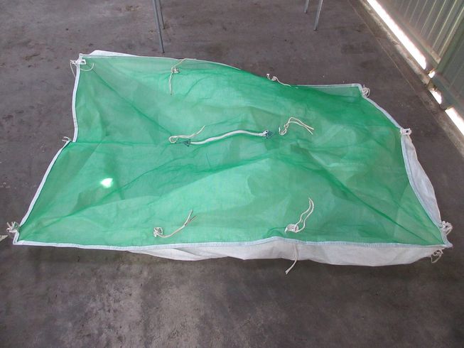 もみ殻コンテナ もみ殻コンテナ 写真３