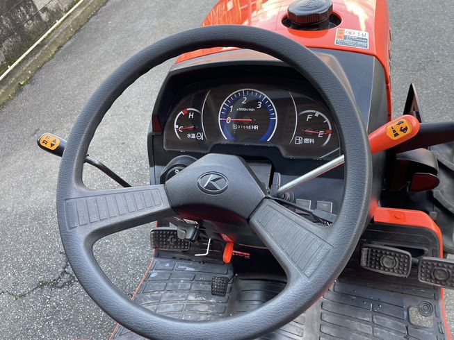 トラクター NB19MARF14 写真５