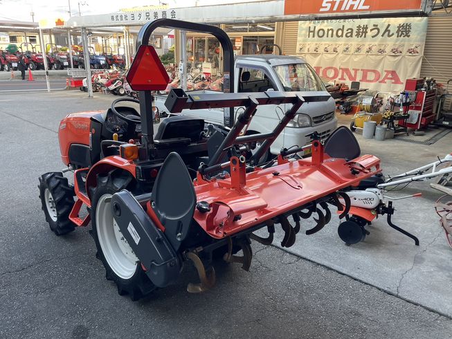 トラクター NB19MARF14 写真４