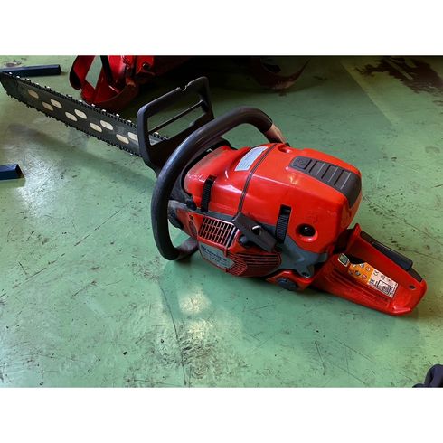 チェーンソー 572XP 写真３