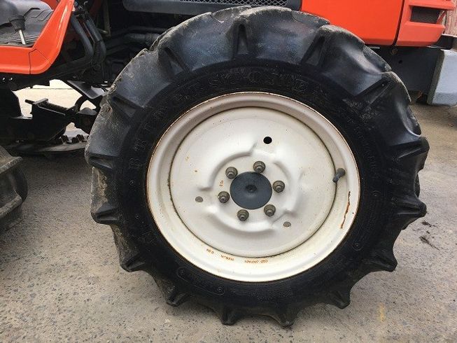 トラクター KB20-PC(ハーフクローラー) 写真７