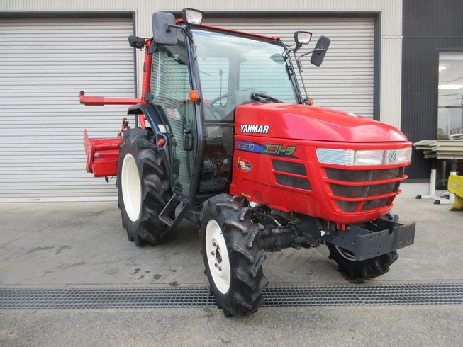 トラクター AF330 写真２