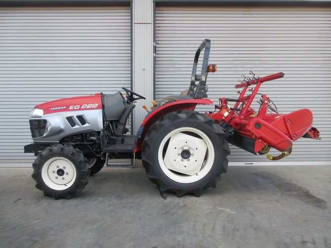トラクター EG222 写真２
