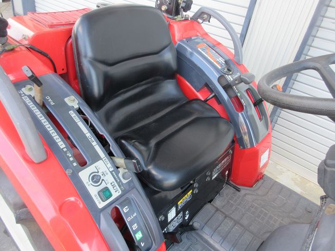 トラクター MTZ20 写真６