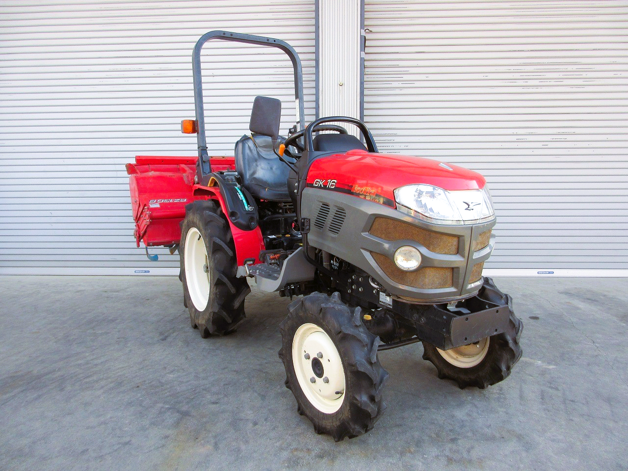 ヤンマー トラクター 写真