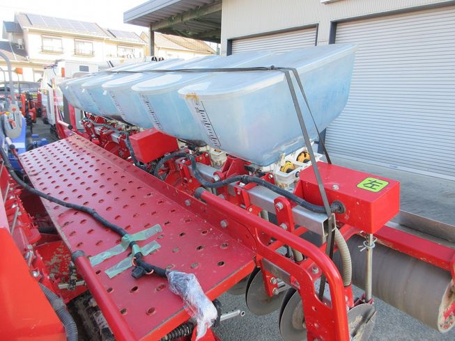 サーフロータリー＋搭載型シーダー TBM2400E+UF-H10T 写真３