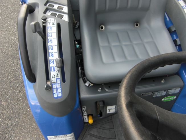 トラクター TM165-KXZA2V 写真３