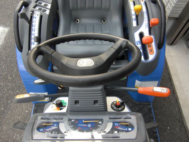 トラクター TM165-KXZA2V 写真２