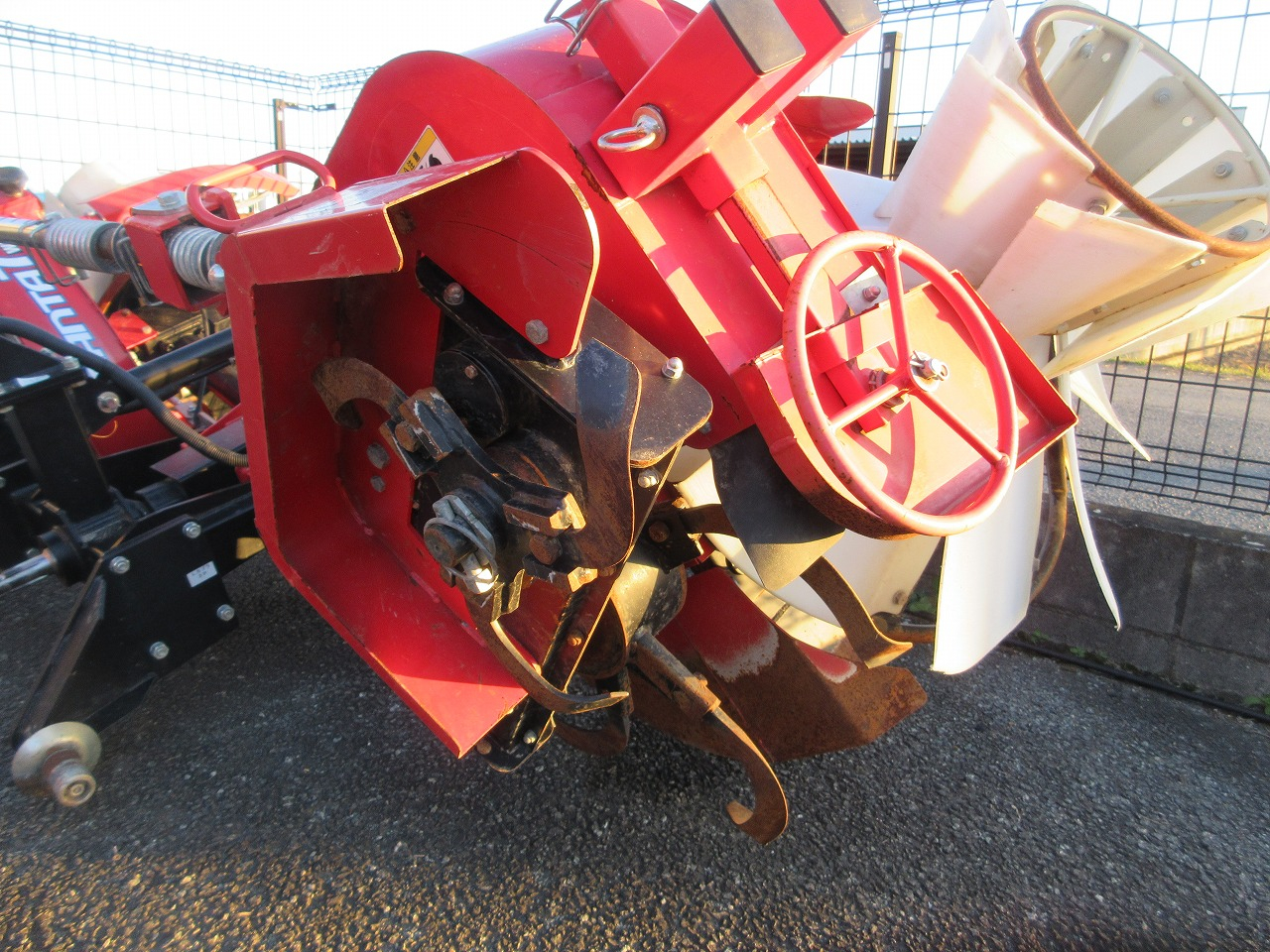 畦塗機 MNT7W 写真３