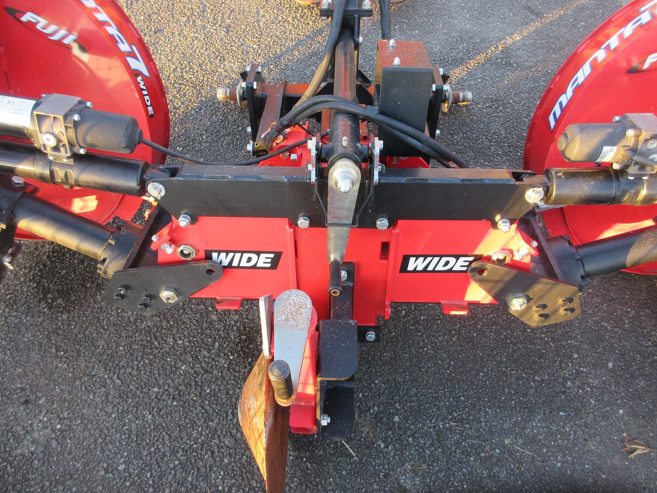 畦塗機 MNT7W 写真２