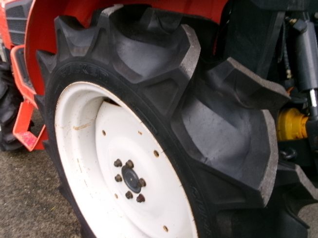 トラクター KB185 写真９