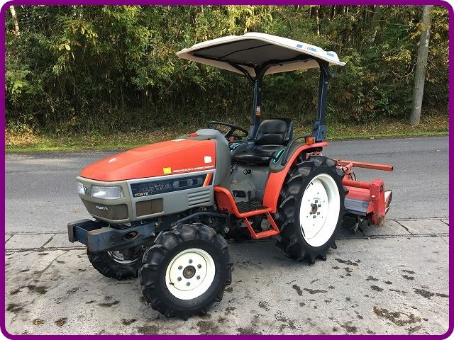 ヤンマー トラクター 写真