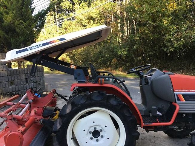 トラクター F210 写真５