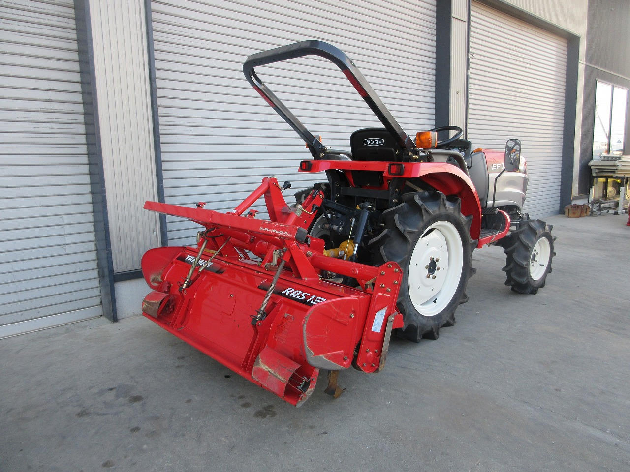 トラクター EF116 写真４