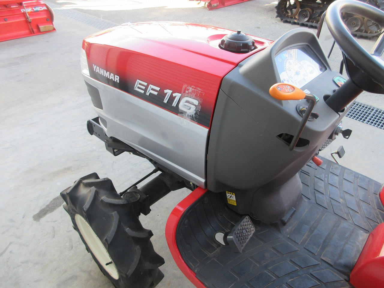 トラクター EF116 写真７