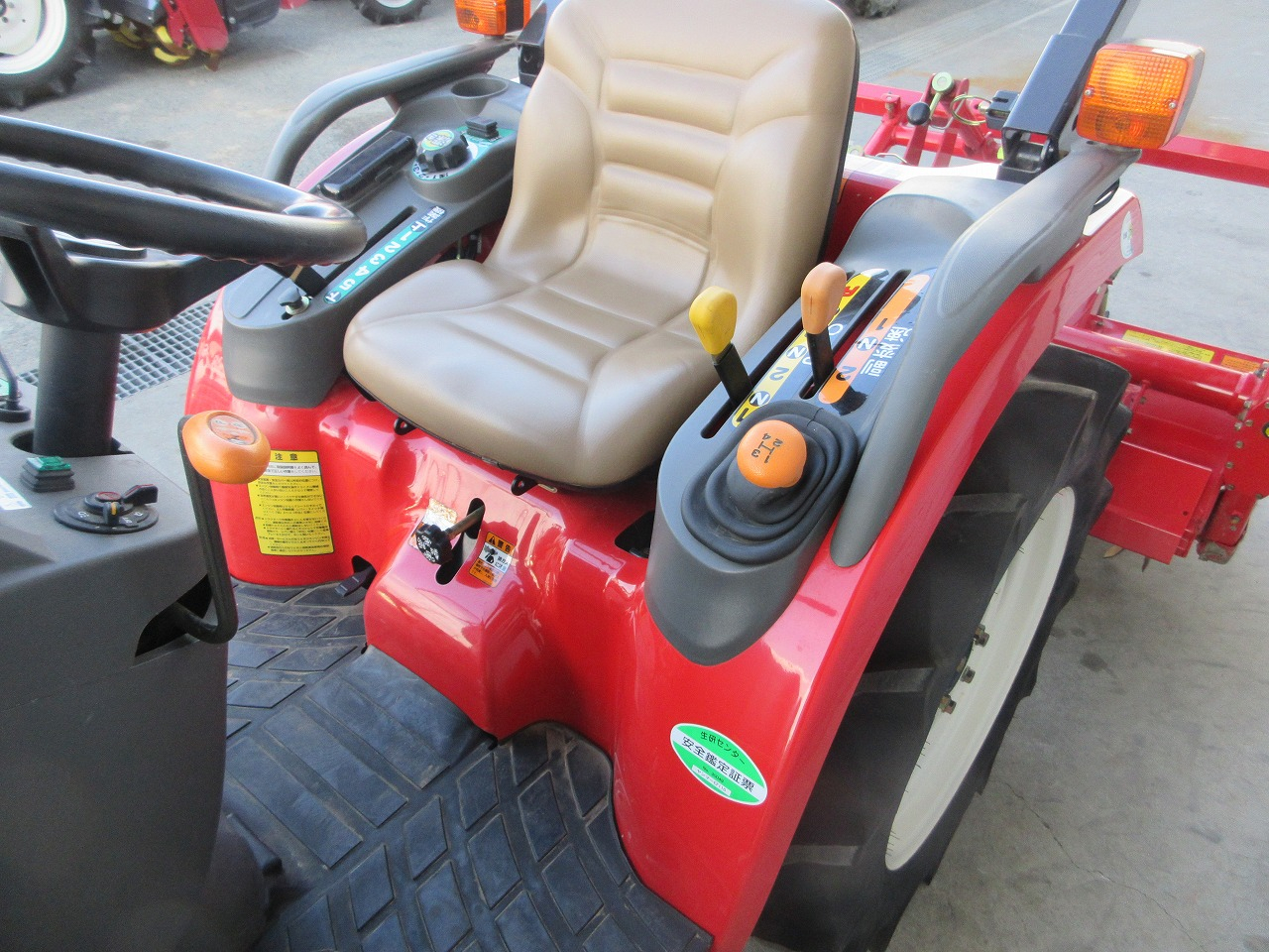 トラクター EF116 写真６